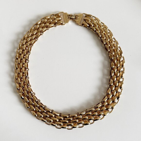 Vintage Gold Tone Chain Link Collar Necklace - Picture 2 of 3